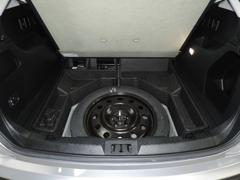 Used 2024 Ford Edge SEL image 30