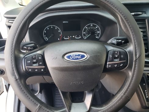 Used 2021 Ford Transit 250 image 10