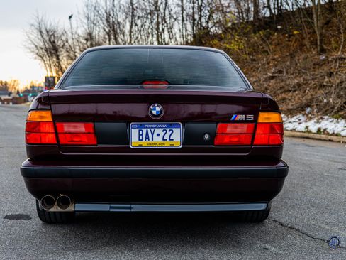Used 1991 BMW M5 image 11