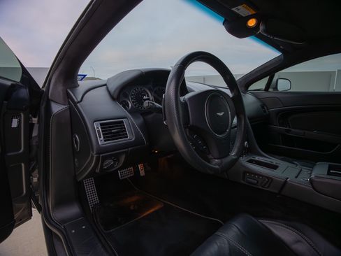 Used 2008 Aston Martin V8 Vantage image 24