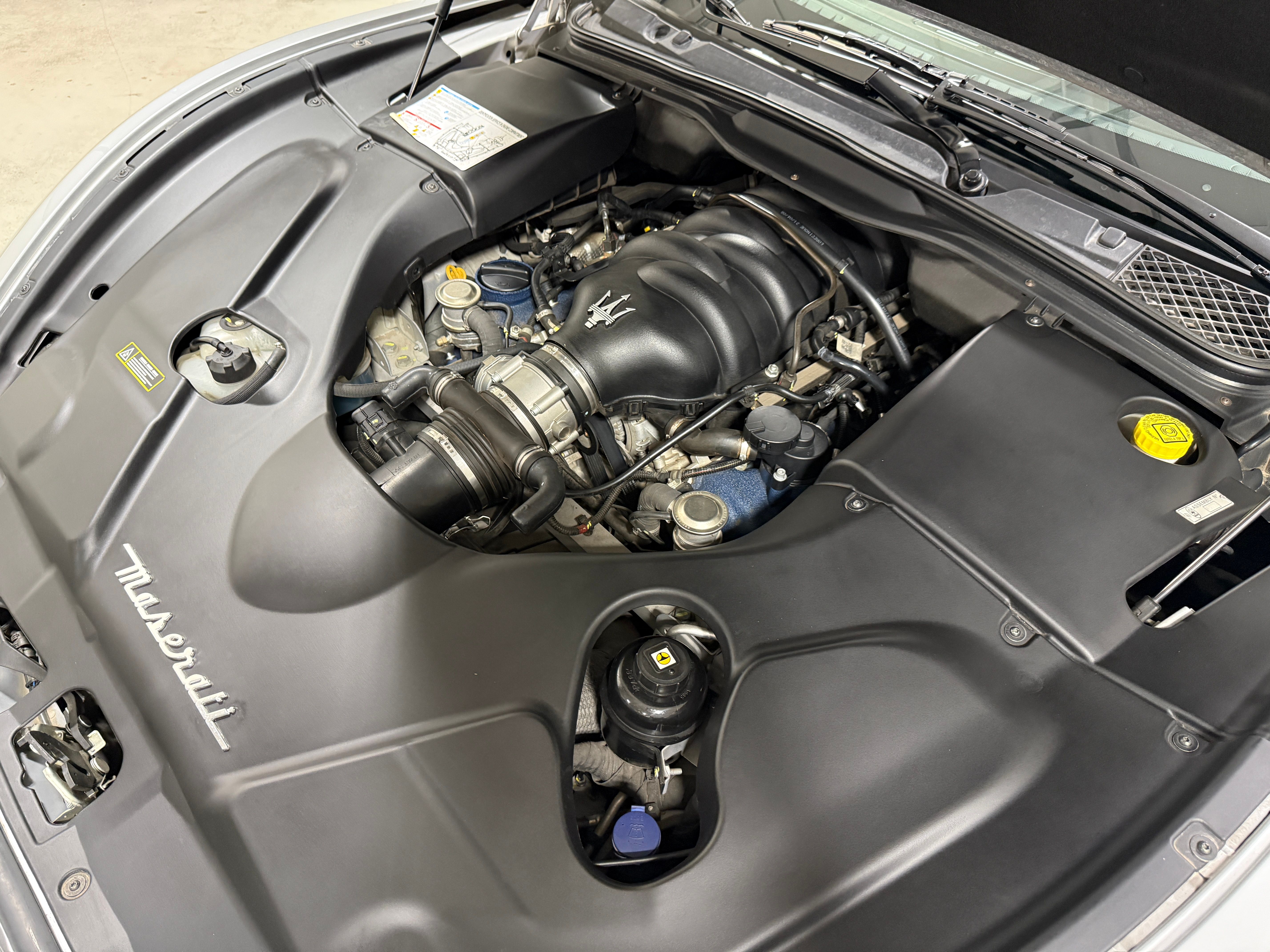 Used 2008 Maserati GranTurismo Coupe RWD image 33