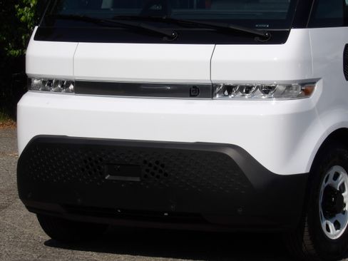 Used 2024 Chevrolet Brightdrop 600 AWD image 8