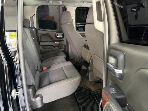 Used 2018 GMC Sierra 1500 SLE image 8