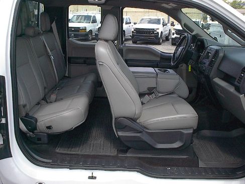 Used 2020 Ford F150 XL RWD image 14
