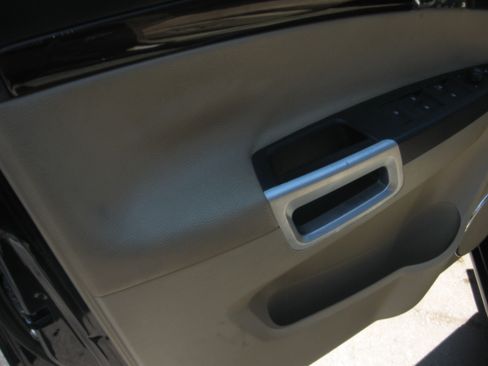 Used 2008 Saturn Vue XR V6 FWD image 8