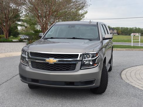 Used 2019 Chevrolet Tahoe 4WD image 10
