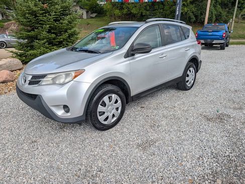 Used 2013 Toyota RAV4 AWD LE image 1