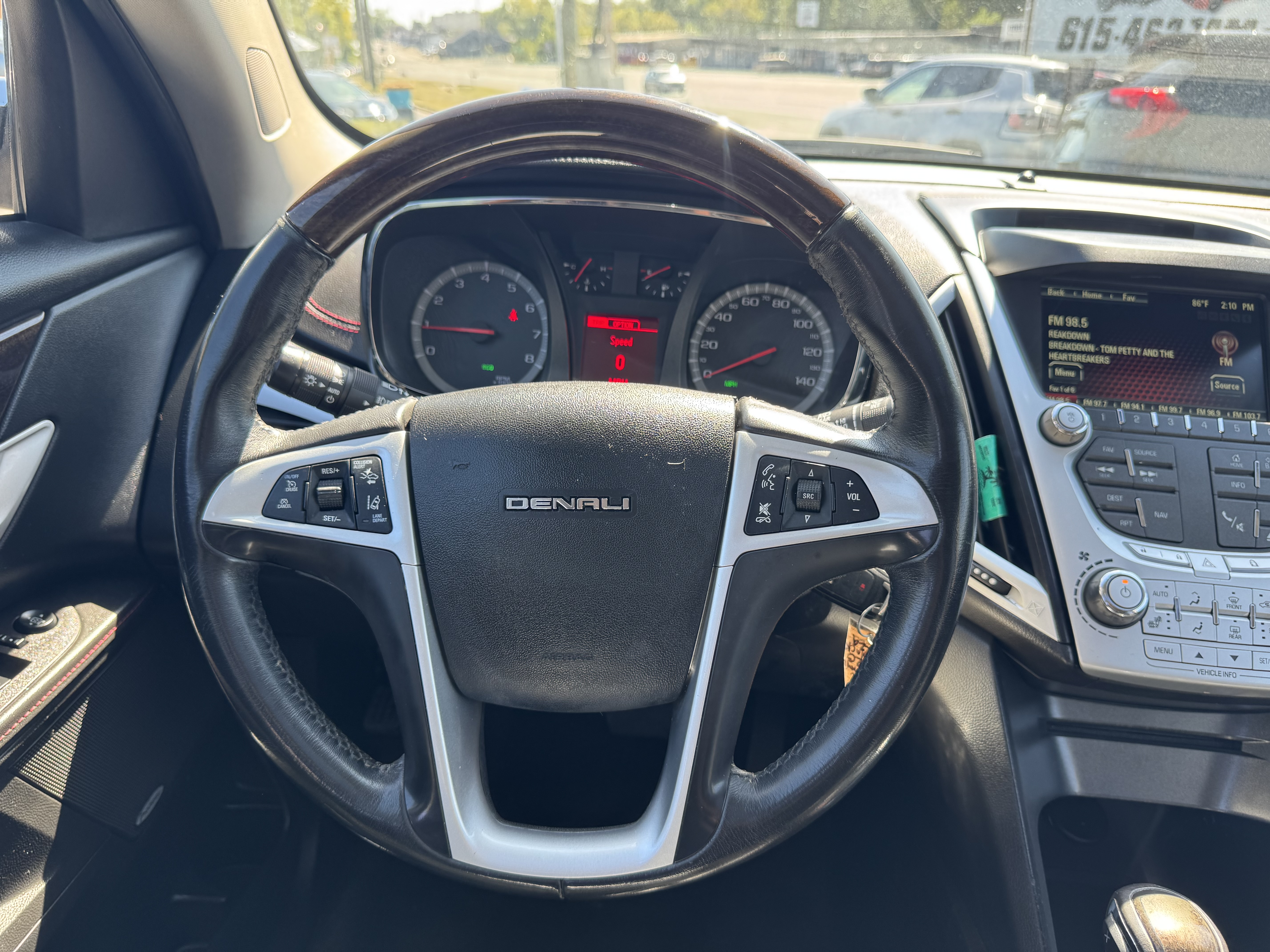 Used 2015 GMC Terrain FWD Denali image 11