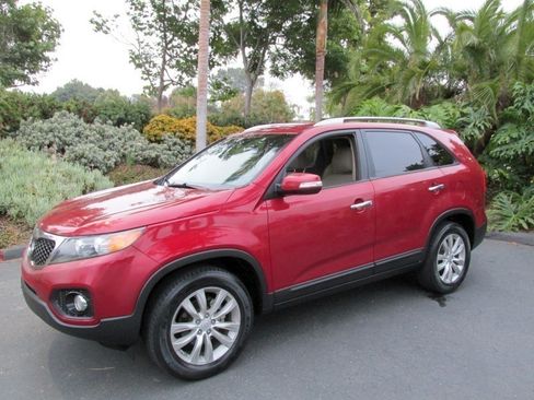 Used 2011 Kia Sorento EX-L image 7