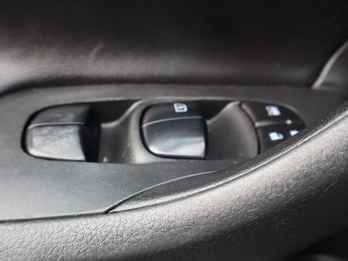 Used 2018 Nissan Altima 2.5 SR image 23