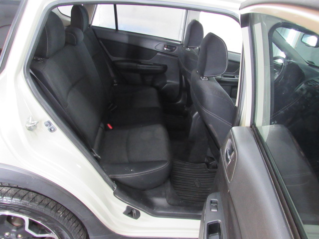 Used 2013 Subaru XV Crosstrek 2.0i Premium AWD/4WD image 18