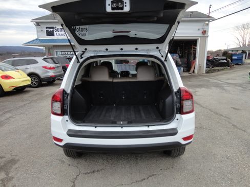 Used 2014 Jeep Compass Latitude image 7
