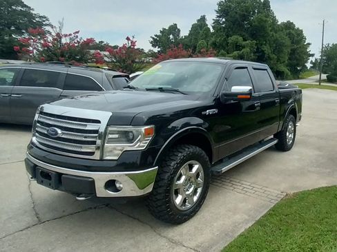Used 2014 Ford F150 4x4 SuperCrew image 2