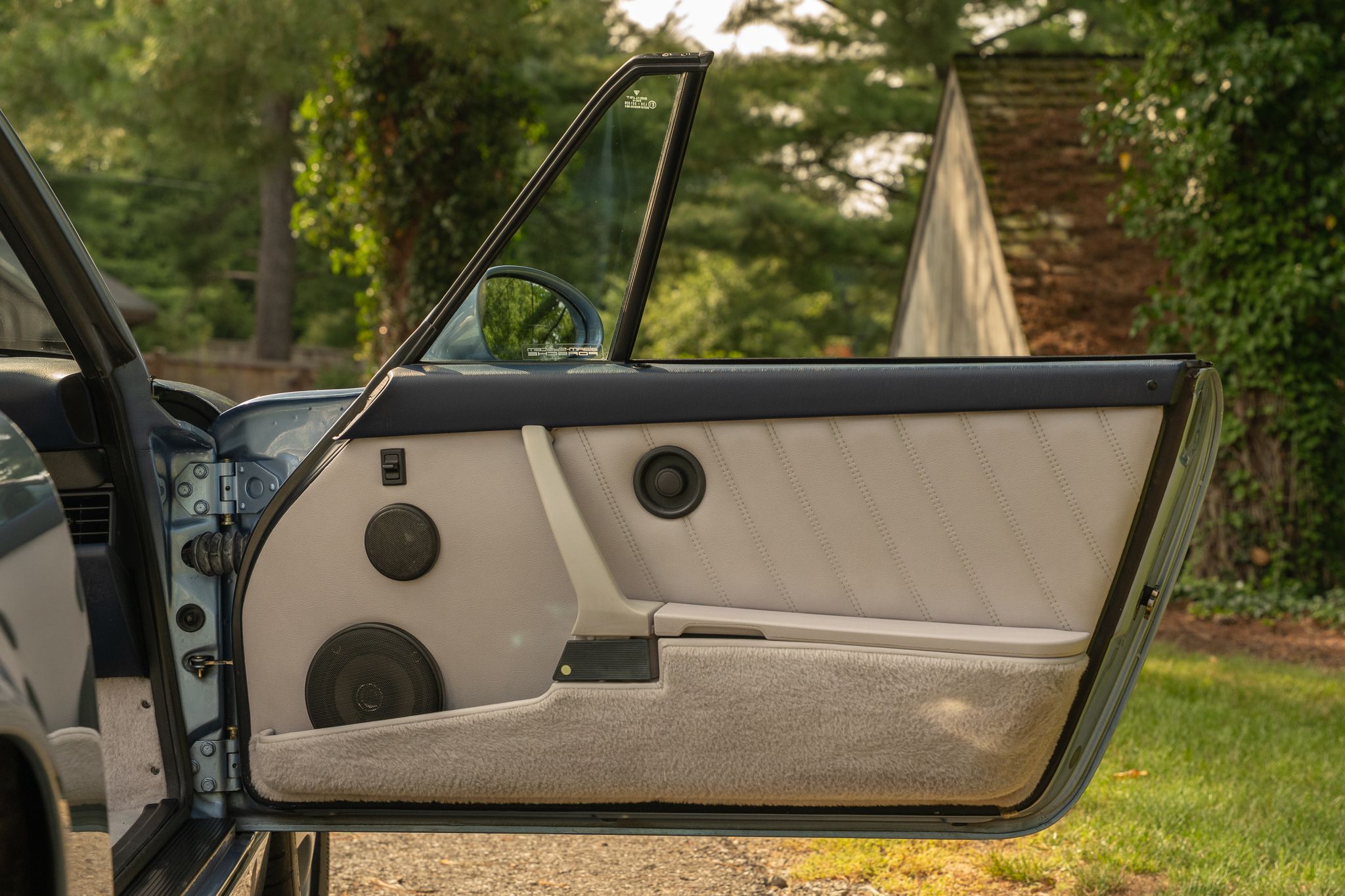 Used 1992 Porsche 911 Cabriolet image 53