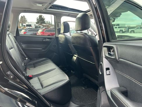 Used 2018 Subaru Forester 2.5i Touring image 12