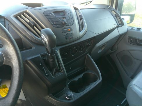 Used 2019 Ford Transit 150 XL image 13