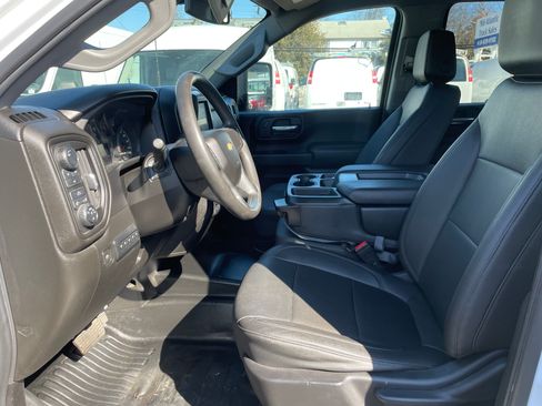 Used 2023 Chevrolet Silverado 2500 W/T image 10