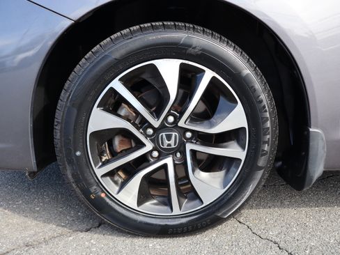 Used 2015 Honda Civic EX image 28