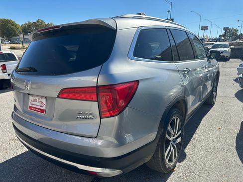 Used 2016 Honda Pilot Elite image 5