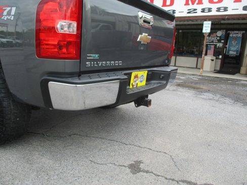 Used 2011 Chevrolet Silverado 1500 LT Z71 AWD/4WD image 10