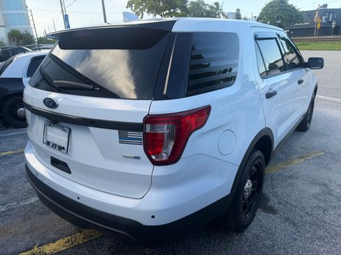 Used 2017 Ford Explorer 4WD Police Interceptor image 8