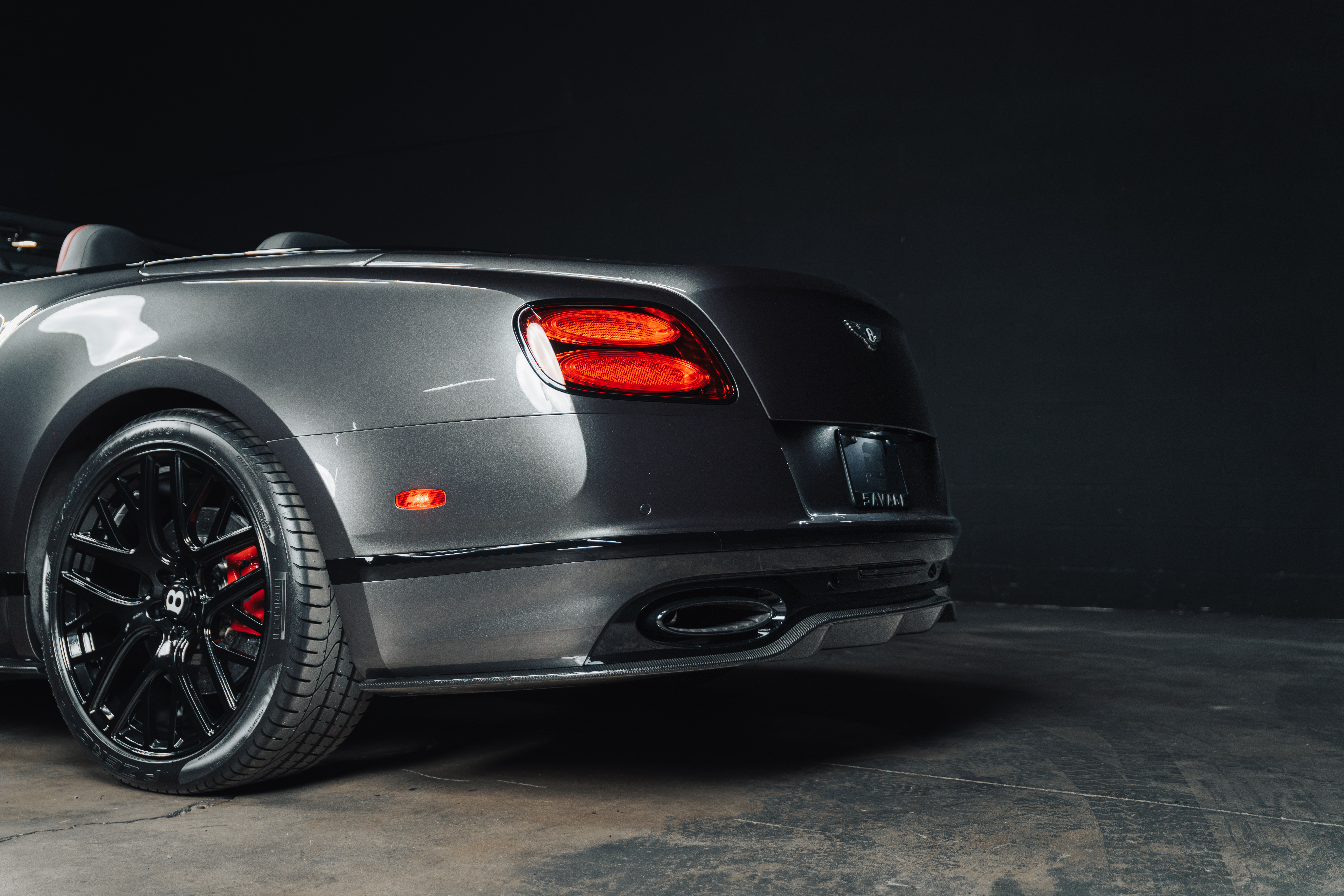 Used 2018 Bentley Continental GT Supersports Convertible AWD/4WD image 24