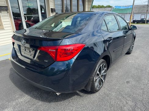 Used 2017 Toyota Corolla SE FWD image 6