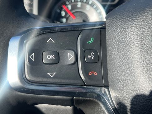 Used 2024 RAM 1500 Laramie Limited image 32