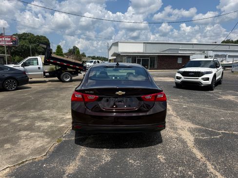 Used 2020 Chevrolet Malibu LS w/ 1LS FWD image 4