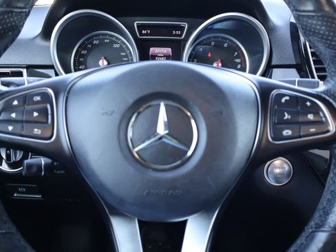 Used 2017 Mercedes-Benz GLE 350 image 27