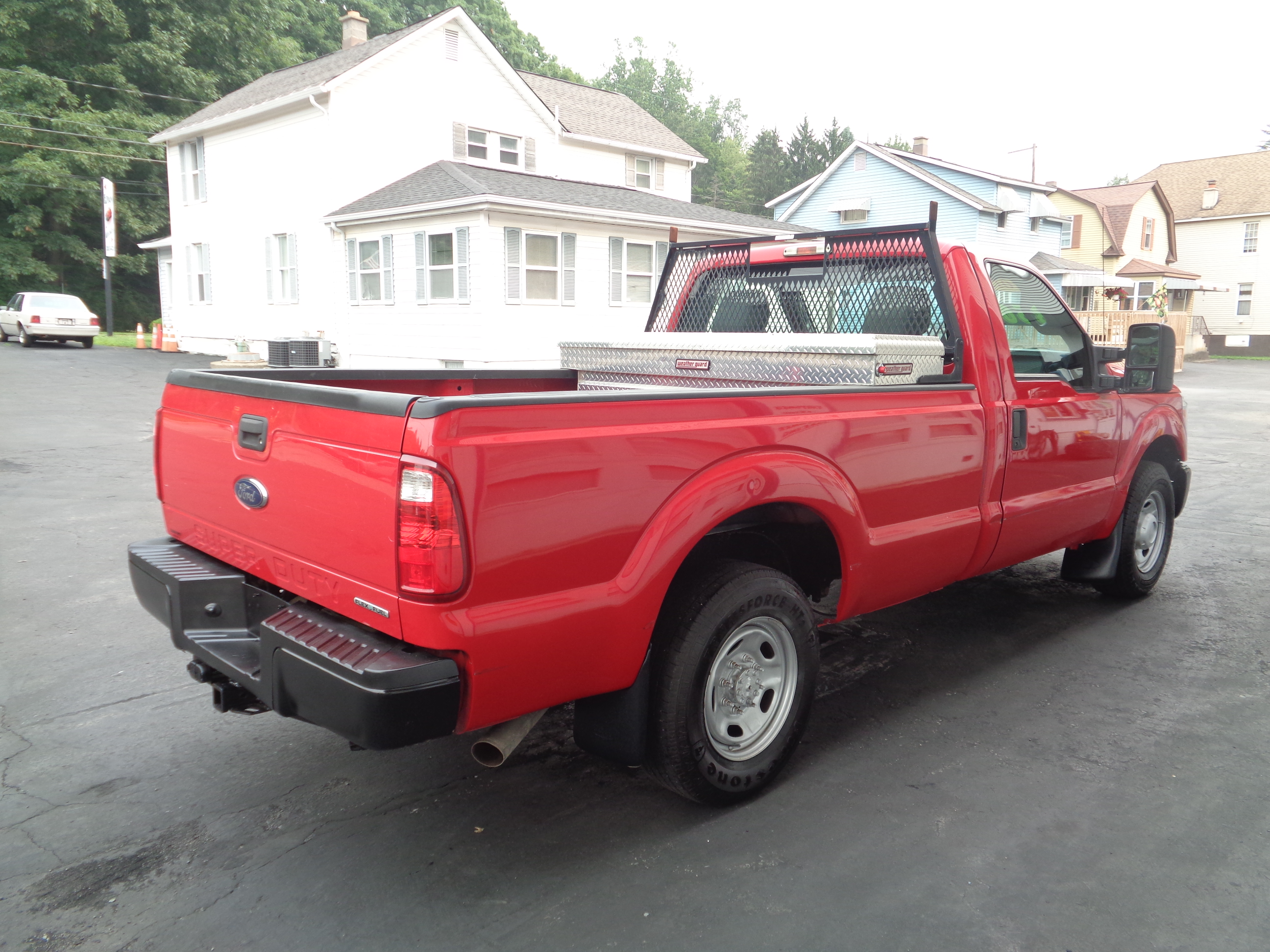 Used 2015 Ford F250 2WD Regular Cab Super Duty image 2
