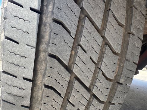 Used 2006 Ford E-350 and Econoline 350 Super Duty RWD image 15
