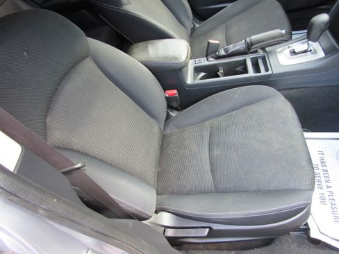 Used 2015 Subaru XV Crosstrek 2.0i Premium AWD/4WD image 15