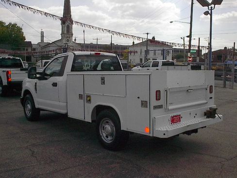 Used 2019 Ford F250 XL image 7