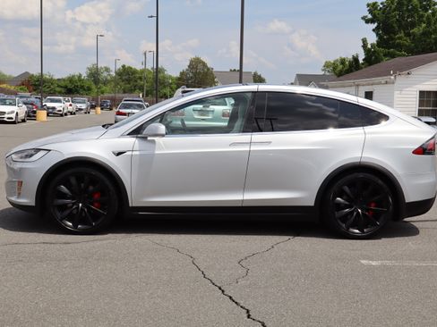 Used 2018 Tesla Model X P100D AWD/4WD image 8