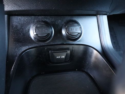 Used 2015 Hyundai Santa Fe Sport image 30