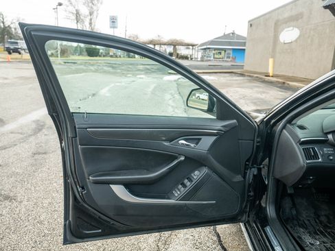 Used 2011 Cadillac CTS image 16