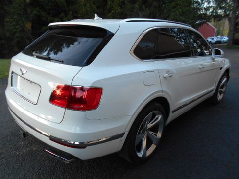 Used 2018 Bentley Bentayga UNAVAIL AWD/4WD image 4
