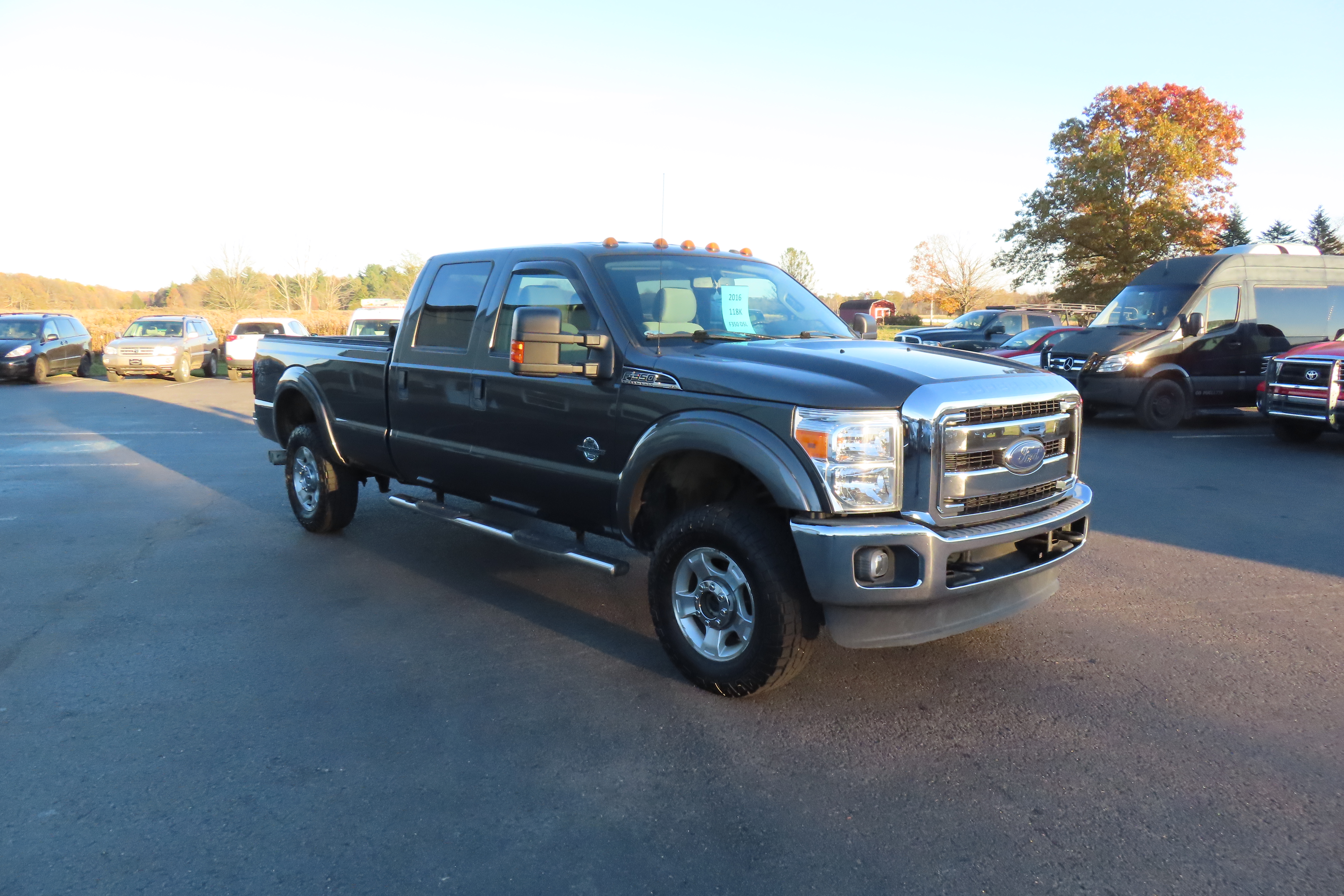 Used 2016 Ford F350 4x4 Crew Cab Super Duty image 6