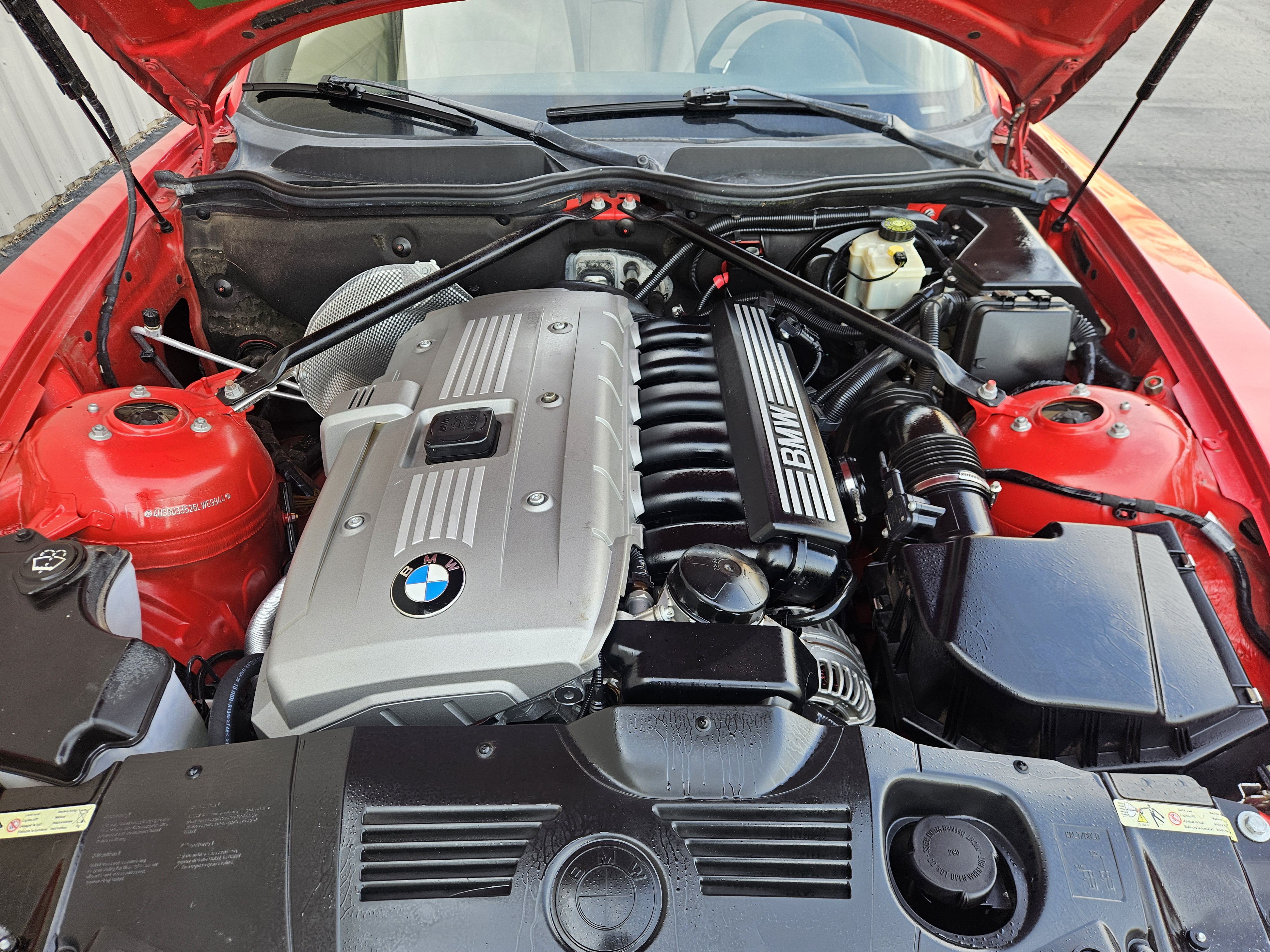 Used 2006 BMW Z4 3.0i Roadster RWD image 9