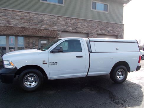 Used 2015 RAM 1500 Tradesman image 8