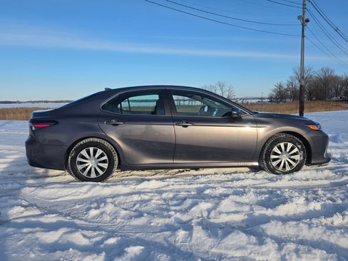 Used 2023 Toyota Camry LE image 25