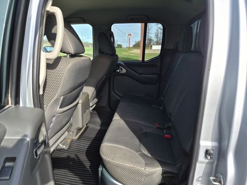 Used 2018 Nissan Frontier Pro-X image 5