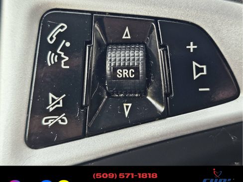 Used 2010 Chevrolet Equinox LT image 13