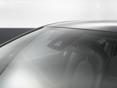 Used 2022 Toyota Camry SE image 12