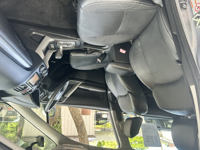 Used 2015 Subaru Forester 2.5i Limited AWD/4WD image 27