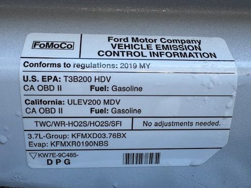 Used 2019 Ford Transit 250 image 23