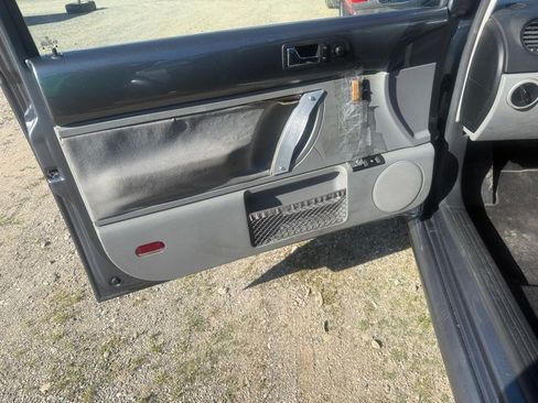 Used 2003 Volkswagen Beetle GL image 7