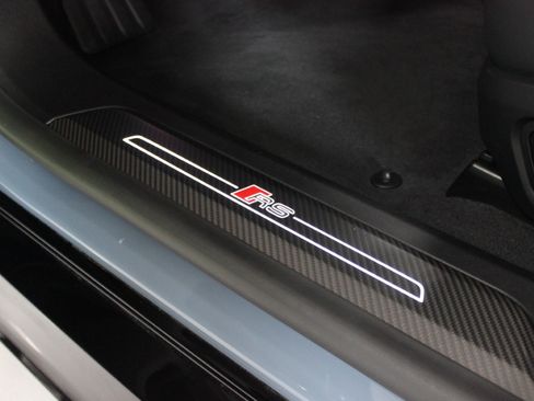 Used 2023 Audi RS e-tron GT image 21