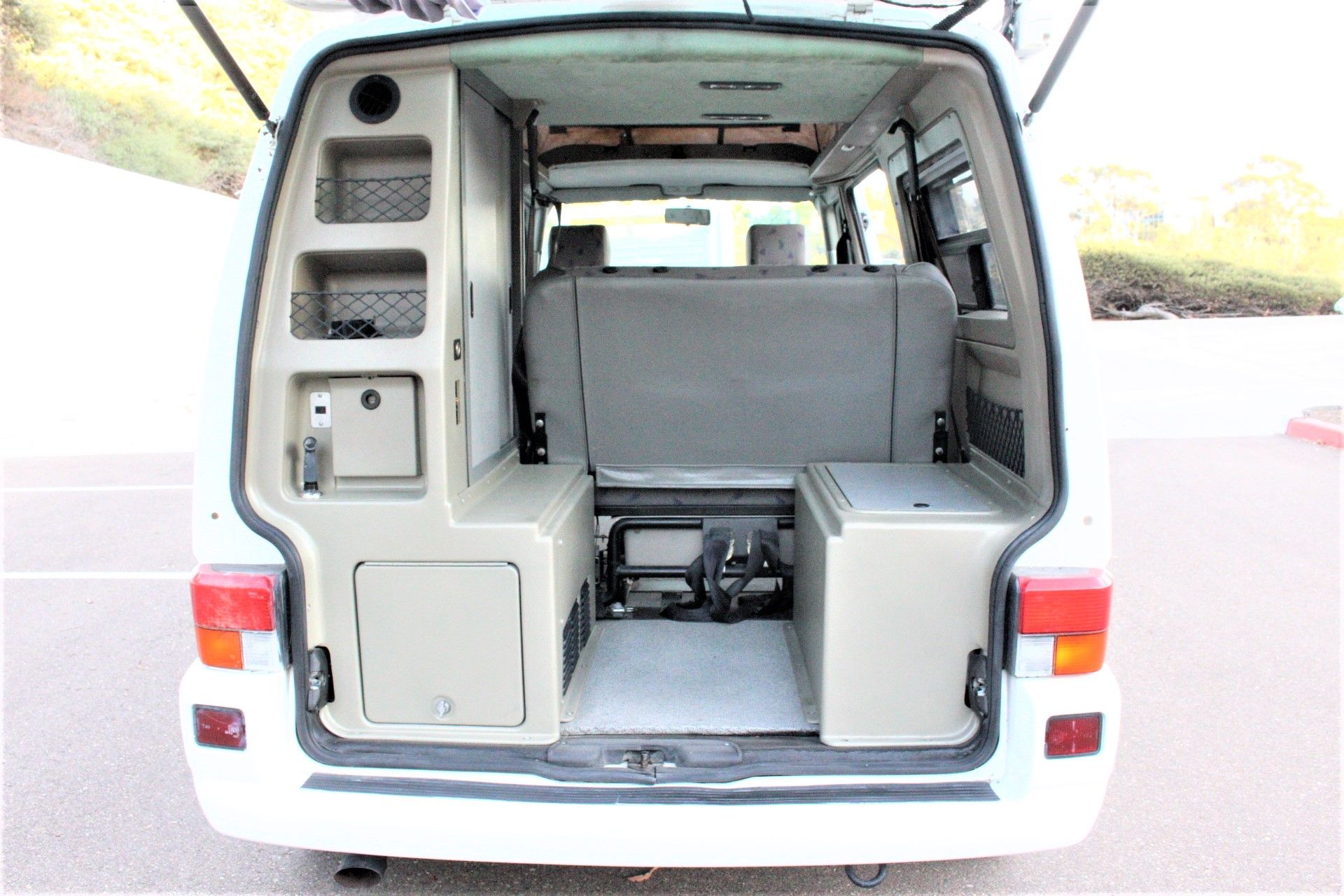 Used 1997 Volkswagen Eurovan Camper FWD image 23